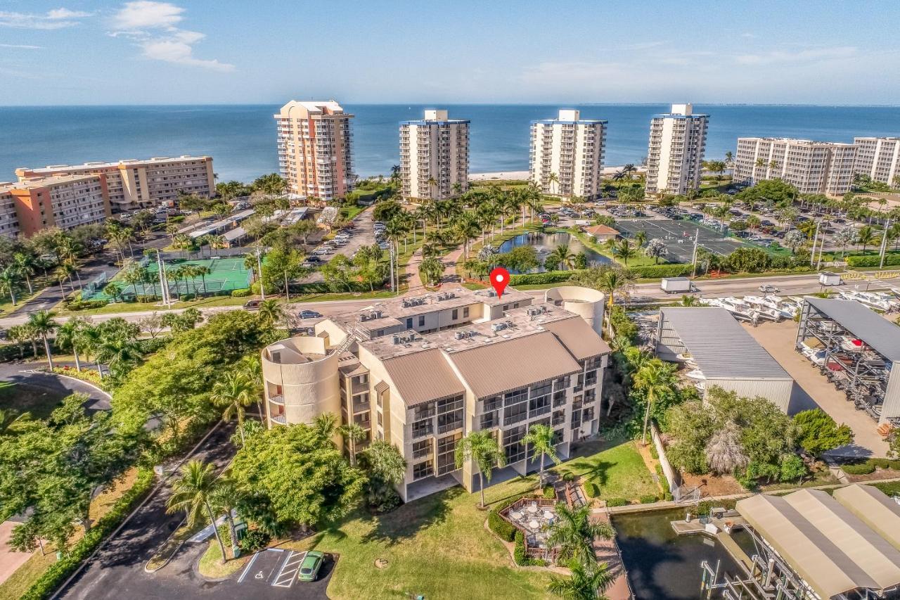 Ocean Breeze & Santa Maria Condos Fort Myers Beach Eksteriør bilde